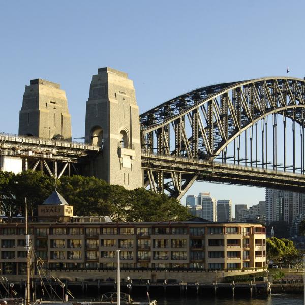 sydney harbour bridge