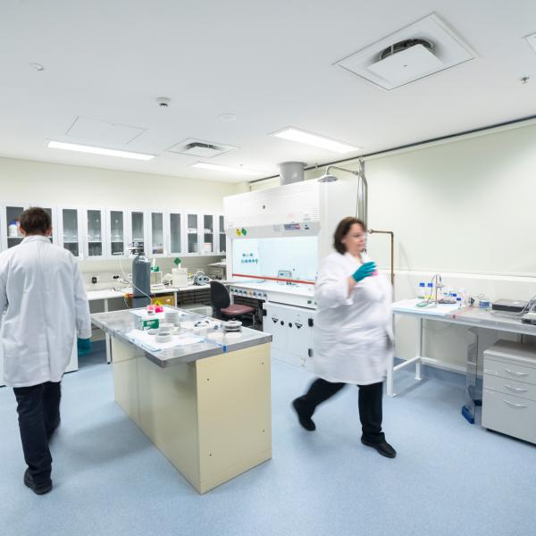 Laboratories Australian Centre for Neutron Scattering