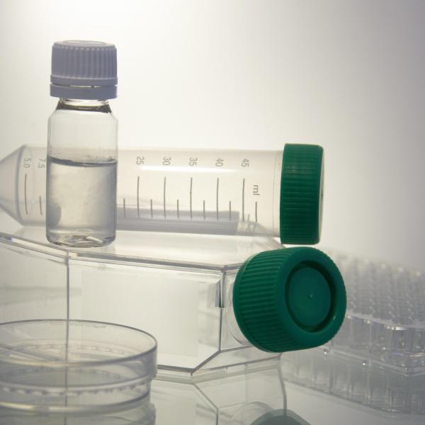 laboratory plasticware